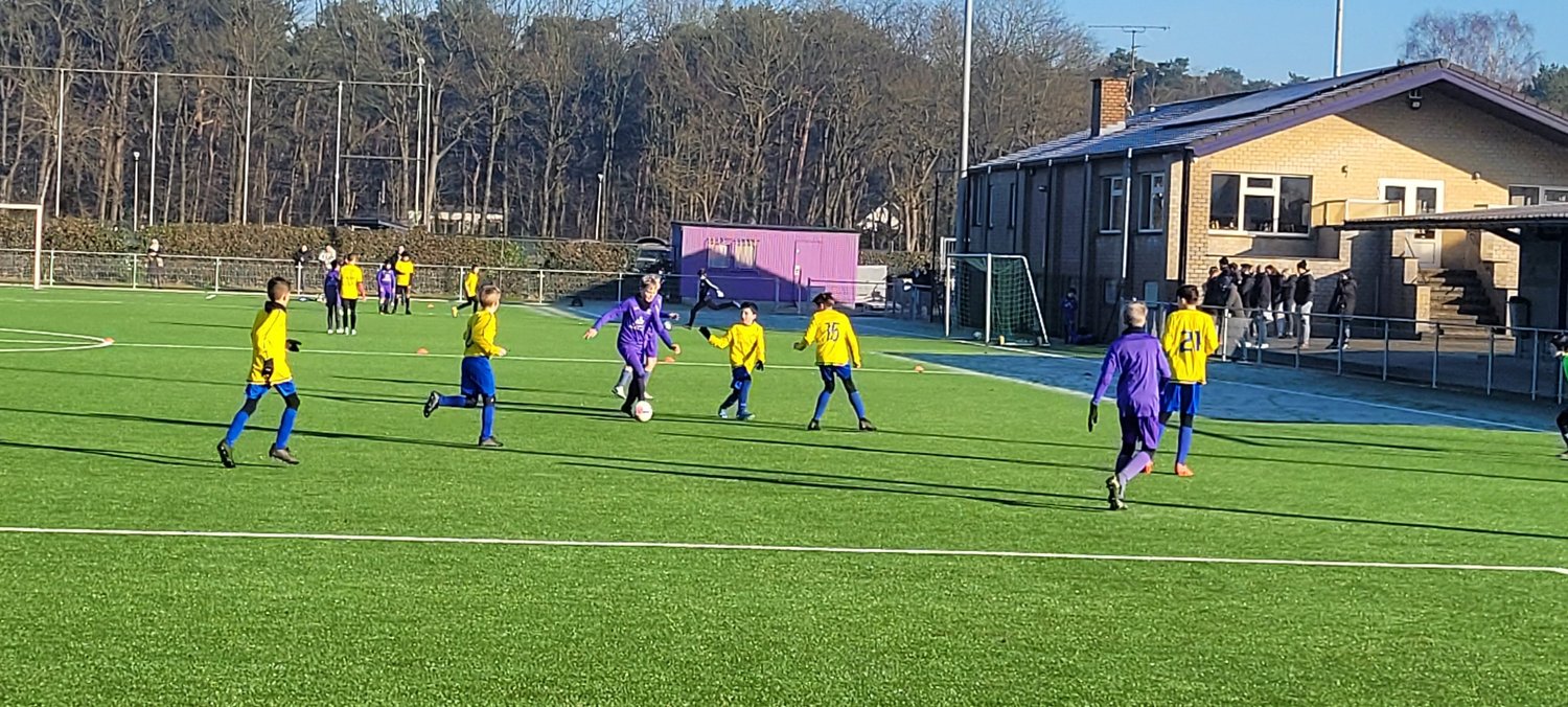 2025-02-01 U12 - Nieuw Stabroek (6)